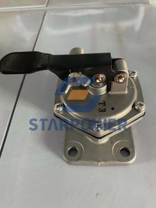 6261-71-8240 КОМАТСУ ПОДАВАТЕЛЬНЫЙ НАСОС