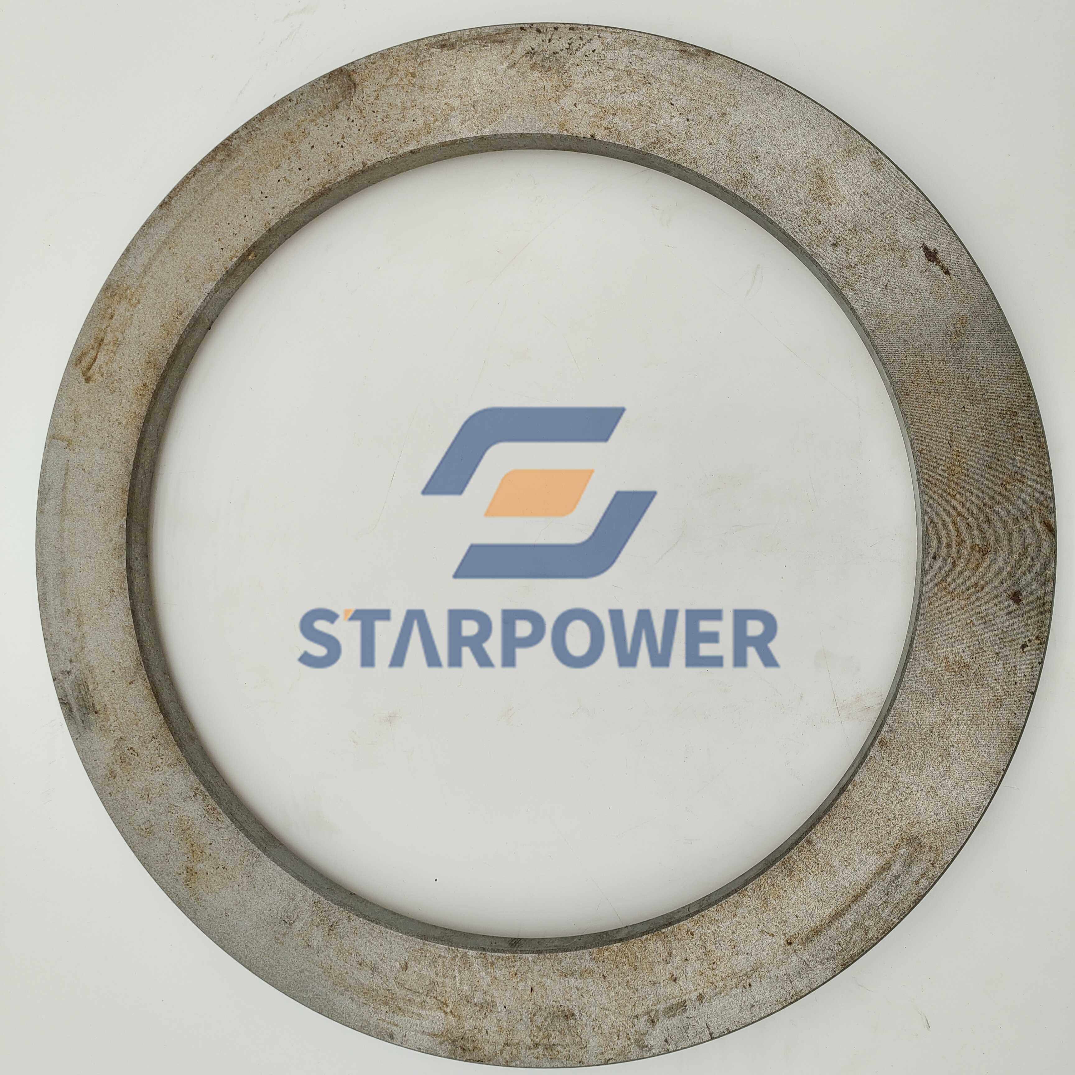 421-33-32381 ПЛАСТИНА KOMATSU НАРУЖНАЯ