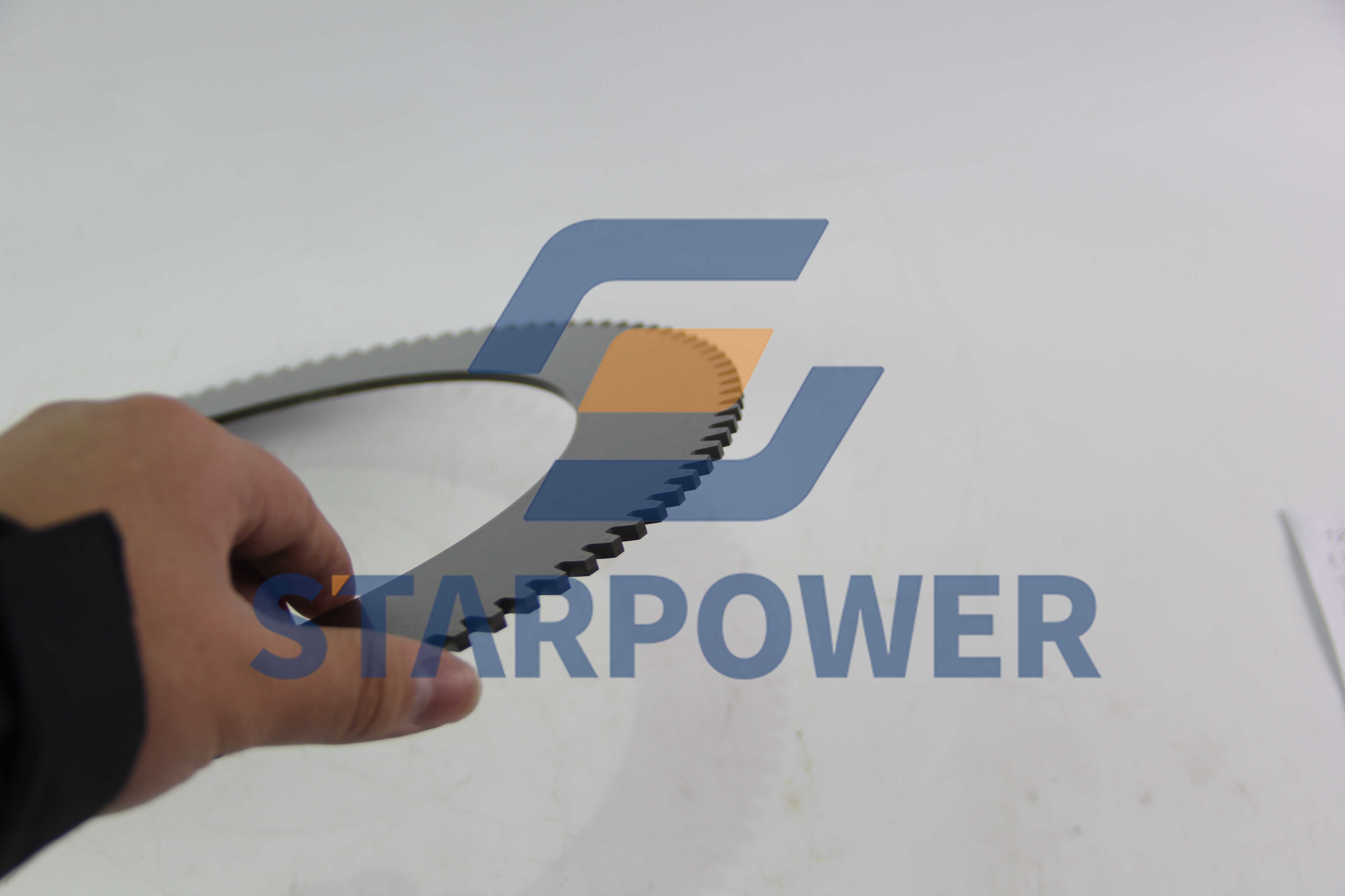 42C-32-12680 ПЛАСТИНА КОМАТСУ