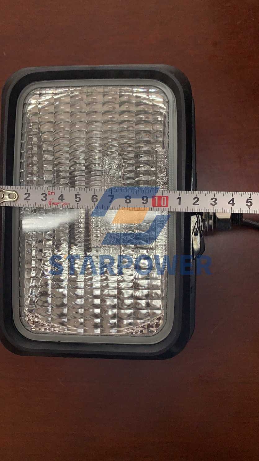 17A-06-17930 ФОНАРЬ РАБОЧИЙ KOMATSU