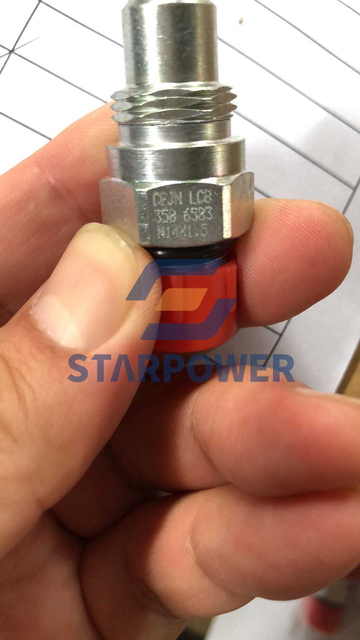 209-62-61310 НИППЕЛЬ КОМАТСУ