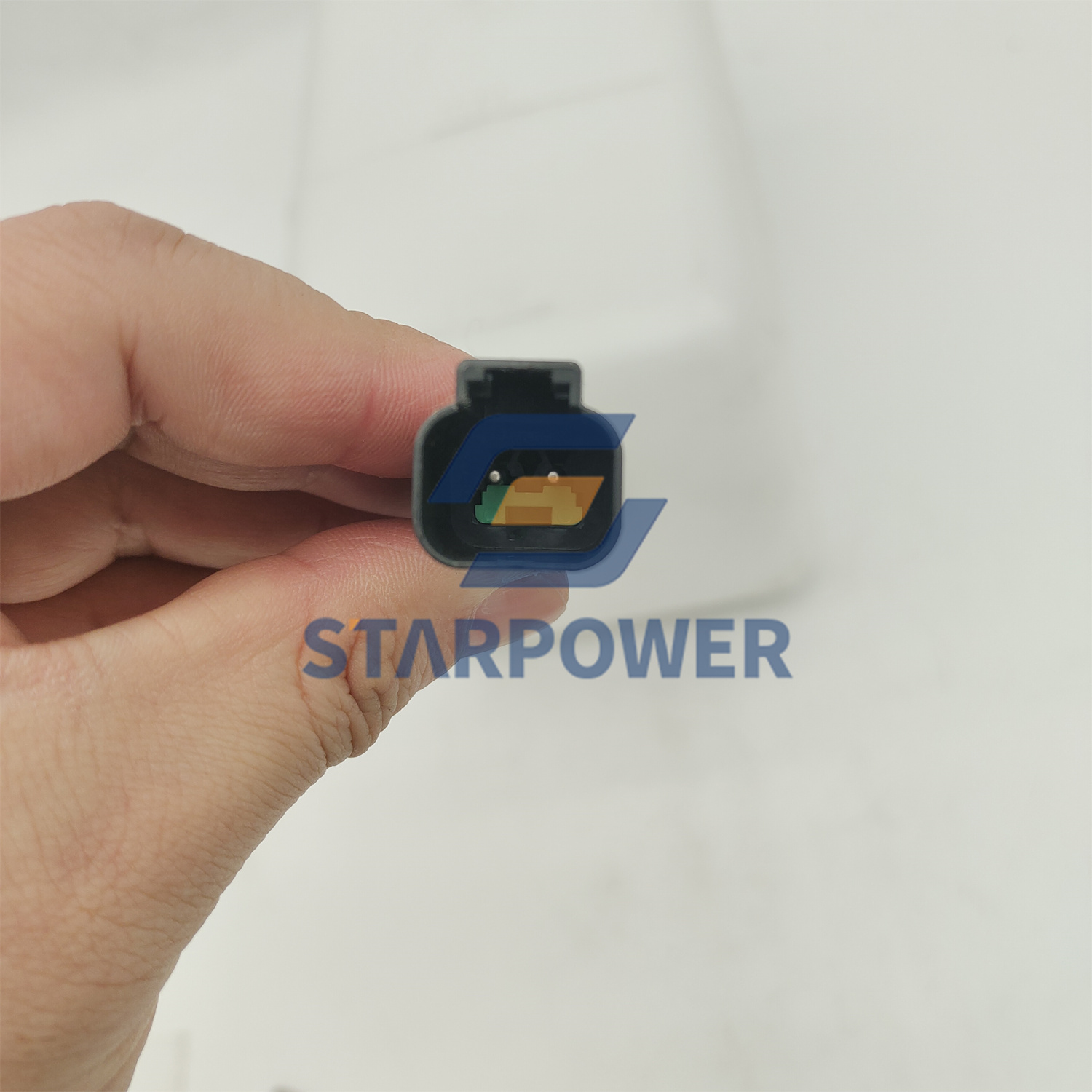 421-03-31181 Бак КОМАТСУ